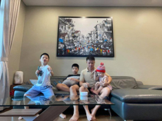 BTV Quang Minh hoảng loạn vì tìm khắp nhà không thấy con út