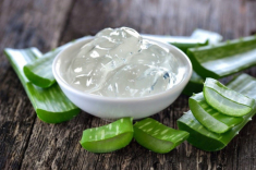 Dưỡng da căng bóng, sáng hồng tự nhiên nhờ những cách làm đẹp từ nha đam siêu đơn giản
