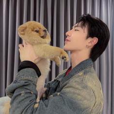 Em trai mưa của Hoà Minzy thành nam thần nhờ chỉnh nhẹ gương mặt