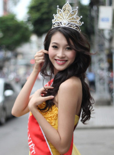 Hoa hậu nhan sắc đẹp như thần tiên, tin đồn thẩm mỹ chưa kịp chớm đã bị dập nhanh