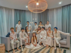 Hội bạn thân Đông Nhi liên tục vướng nghi vấn “dao kéo”: người cằm nhọn hoắt, người vẹo cả mũi