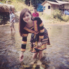 Hotgirl dân tộc làm bà chủ ở Phú Quốc, có con thứ 2 vẫn nhiều trai lạ tán tỉnh