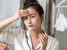 Không tẩy da chết thì sau Thu Đông các nàng sẽ già đi vài tuổi cho mà xem