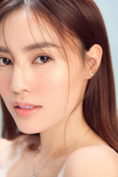 Lan Ngọc khoe mặt mộc hoàn hảo nhưng vẫn không giấu được điểm yếu này