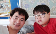 Mua nước gặp bà cụ bị mù, Bi béo nhà Xuân Bắc có hành động khiến ai cũng bất ngờ