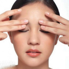 Ngăn ngừa lão hóa, nếp nhăn, dưỡng da săn chắc, trẻ trung nhờ những cách massage mặt siêu đơn giản