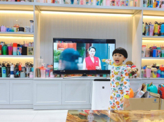 Ngọc Lan ra Bắc đóng phim 5 tháng chưa về, ngày thấy mẹ trên tivi, con trai mừng thấy thương