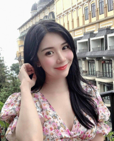 “Người tình thiếu gia Phan Hải” khoe nhan sắc khác lạ hậu thẩm mỹ nụ cười rùng rợn