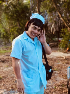 Nhan sắc khi chưa dao kéo của diễn viên hài nghiện thẩm mỹ số 1 showbiz Việt