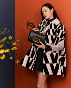 Son Ye Jin nhá hàng ảnh thời trang, netizen chỉ mải ngắm “báu vật” của bạn gái Hyun Bin