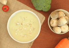 Thực đơn ăn dặm cho bé 7 tháng tuổi đủ dinh dưỡng trẻ tăng cân