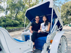 Trần Bảo Sơn đưa con gái dạo chơi sang chảnh ở Mỹ, chụp ảnh với cựu Tổng thống Donald Trump