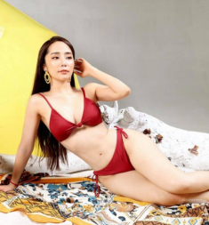 Từ ngày nâng ngực, mỹ nhân muốn làm “Phạm Băng Băng Việt Nam” mê khoe hình thể hơn hẳn