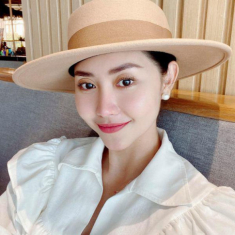 Từng trầm cảm vì sửa mũi hư, nữ diễn viên này giờ đẹp không góc chết