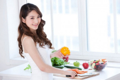 Tuốt lại vóc dáng, nàng không nên bỏ qua những cách giảm cân sau sinh mà vẫn nhiều sữa này