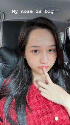 Xinh đẹp như Trúc Anh “Mắt Biếc” cũng tự ti về 1 bộ phận trên gương mặt