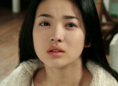 2021 còn ai đủ dũng khí để môi bợt lên phim như Song Hye Kyo trong Trái Tim Mùa Thu
