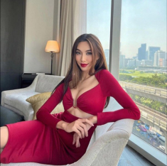 Dân mạng thắc mắc vòng một của HH Thuỳ Tiên là thật hay giả, fan vào trả lời xuất sắc!