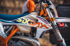 KTM giới thiệu dòng Enduro EXC 2022 với nhiều cải tiến mới