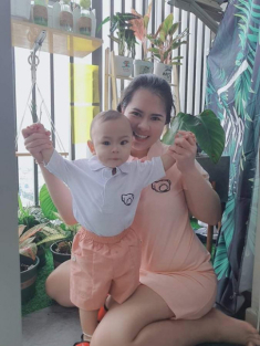 Mẹ bỉm Việt Kiều biến hình sau sinh nhờ bí kíp không tập luyện, không ăn kiêng