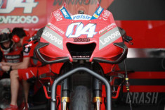 MotoGP đóng băng việc phát triển động cơ, khí động học đến năm 2022