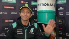 Valentino Rossi dưới màu áo Pestronas STR