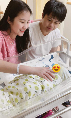 TGĐ Phan Thành làm tiệc đầy tháng con với thiên kim nhà giàu, nhìn kỹ đậm chất đại gia