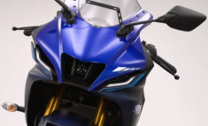 Tham khảo đồng hồ Yamaha R15V4 mới có gì đặc biệt?