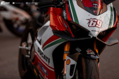Ducati Paingale V4 S độ ấn tượng với phong cách của Nicky Hayden