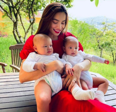 Hồ Ngọc Hà bật mí quốc tịch con sinh đôi, so sánh Lisa Leon ai cũng gật gù