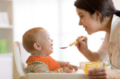 Hướng dẫn cách cho bé ăn dặm từ 6-12 tháng tuổi