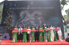 Bệnh viện Thẩm mỹ Thu Cúc thu hút chị em phụ nữ trong ngày khai trương 2 cơ sở