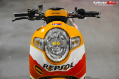 Bộ ảnh Scoopy độ đẹp tới nao lòng trong màu áo đội đua Honda