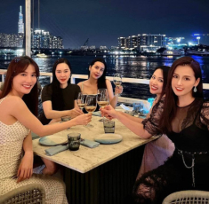 Lã Thanh Huyền gặp hội bạn thân: Lưu Hương Giang tự tin mặt mộc, Vân Hugo bầu bí vẫn xinh