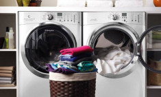 Nên giặt quần áo bằng nước nóng hay nước lạnh? Chuyện đơn giản nhưng nhiều nhà sai 10 năm nay