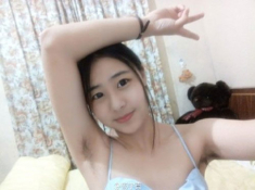 Những lần sao Việt mất điểm vì lộ vùng nách thâm đen mất thẩm mỹ khi xuất hiện