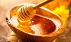 Sở hữu đôi môi hồng hào, căng mọng không khó nhờ những bí quyết trị môi thâm siêu dễ