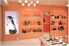 Thương hiệu túi xách MarhenJ được ưa chuộng bởi DV Kang Min Ahn mở cửa hàng thứ 2 tại VN