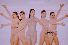 Thuỷ Tiên đi hát diện váy xuyên thấu cắt khoét mạnh tay, nhìn kiểu nào cũng thấy như “chị em Hồ Ngọc Hà”