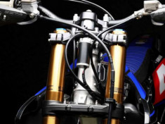 Yamaha thử nghiệm hệ thống lái trợ lực điện cho xe đua