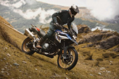 BMW F850 GS và F850GS Adventure 2022 vừa ra mắt với giá từ 372 triệu đồng