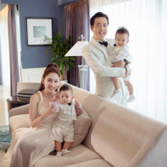 Dương Khắc Linh làm bố tuổi 40: Sợ cảnh con lớn bố siêu già, tìm biện pháp kéo dài tuổi trẻ vì con
