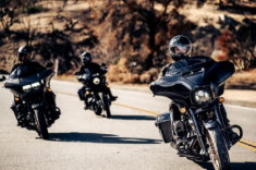 Harley-Davidson sắp ra mắt bộ đôi Street Glide ST và Road Glide ST tại VN