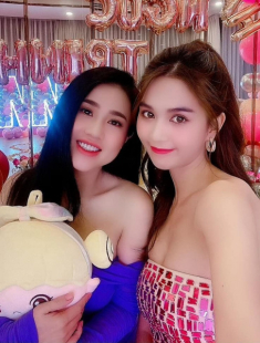 Mẫu nữ 40 tuổi vượt mặt Ngọc Trinh lấy chồng kém tuổi được con gái xinh, đi xe 2 tỷ