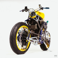 Một chiếc Ducati S900 độ hoang dã từ nhà Khoa Học điên rồ Balamutti