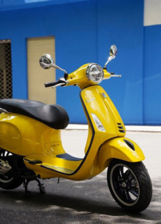 Bộ sưu tập “Sống động Vespa” có bảng màu đa dạng chiều tâm lý chị em