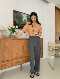 Chỉ với một chiếc quần ống rộng, nàng có thể biến tấu được hàng chục bộ đồ đẹp long lanh