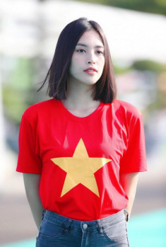 Hội hoa hậu nổi tiếng nhất Việt Nam đụng áo cờ đỏ sao vàng, người mộc mạc người sang chảnh