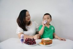Hot mom Việt chia sẻ bí kíp giúp con mở rộng cánh cửa học hỏi không ngừng