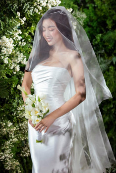 Những lần diện áo cưới gây thổn thức của Hoa hậu Đỗ Mỹ Linh, có chiếc giá 1 triệu đô la